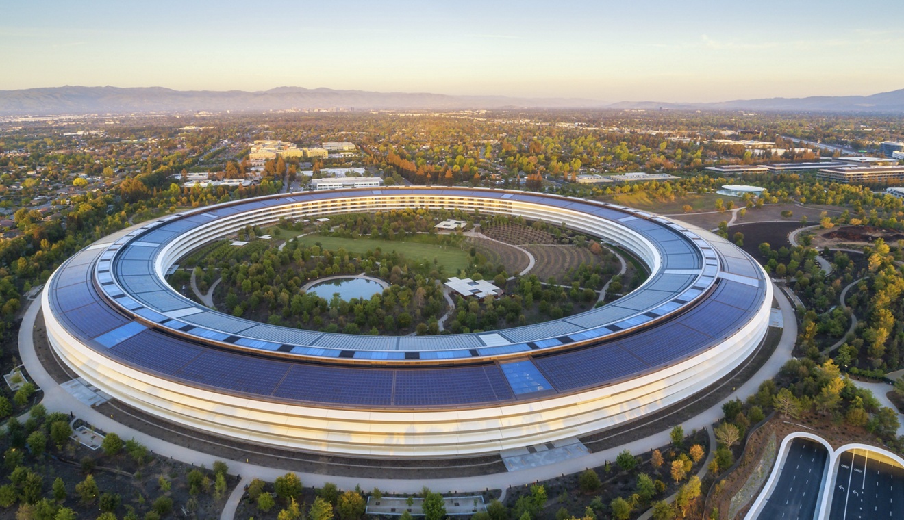 Aerial drone of Apple Campus spaceship at sunset in Sunnyvale / Cupertino Silicon Valley, California, USA. 21 April 2018