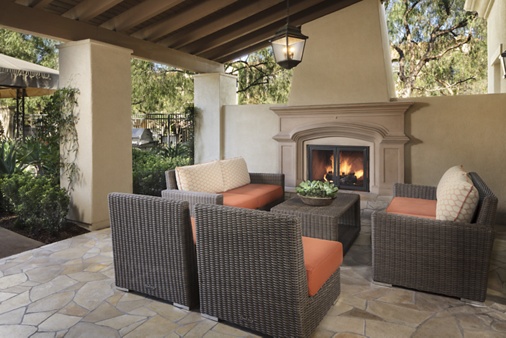 View of outdoor patio at Quail Hill Apartment Homes in Irvine, CA.