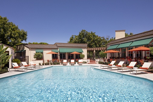 Pool view at Rancho San Joaquin Apartment Homes in Irvine, CA.