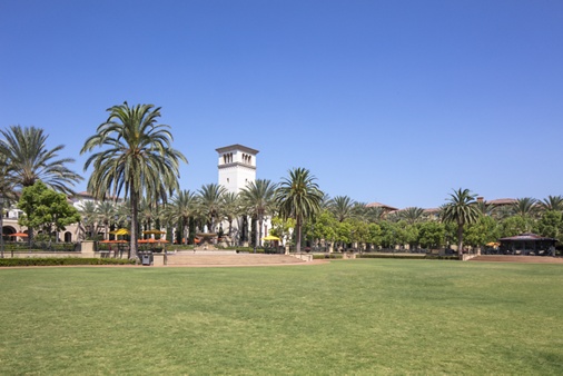 Exterior view of The Park at Irvine Spectrum Apartment Homes in Irvine, CA.