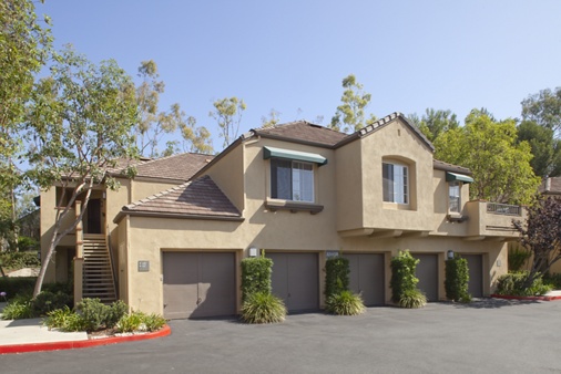 Exterior view of Turtle Rock Canyon Apartment Homes in Irvine, CA.