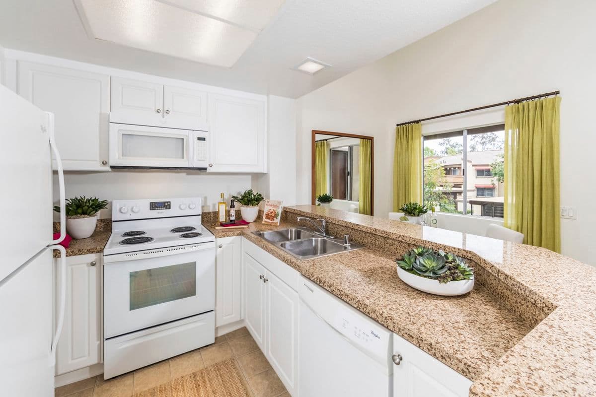 Harvard Cornell Court Apartments in Irvine Harvard Cornell Court Apartments in Irvine