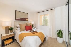 Stanford Court Apartments in Irvine For Rent Near UCI