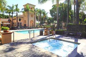 Villa Coronado Apartments in Irvine