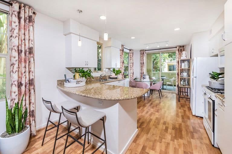 Woodbury Court Apartments For Rent North Irvine CA Woodbury Court Apartments For Rent North Irvine CA