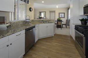 Baypointe In Newport Beach 1 3 Bedroom Studios