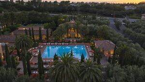 Apartment Photos & Videos Newport Bluffs