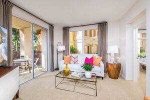 Sierra Vista Apartments in Tustin Community Features & Amenities