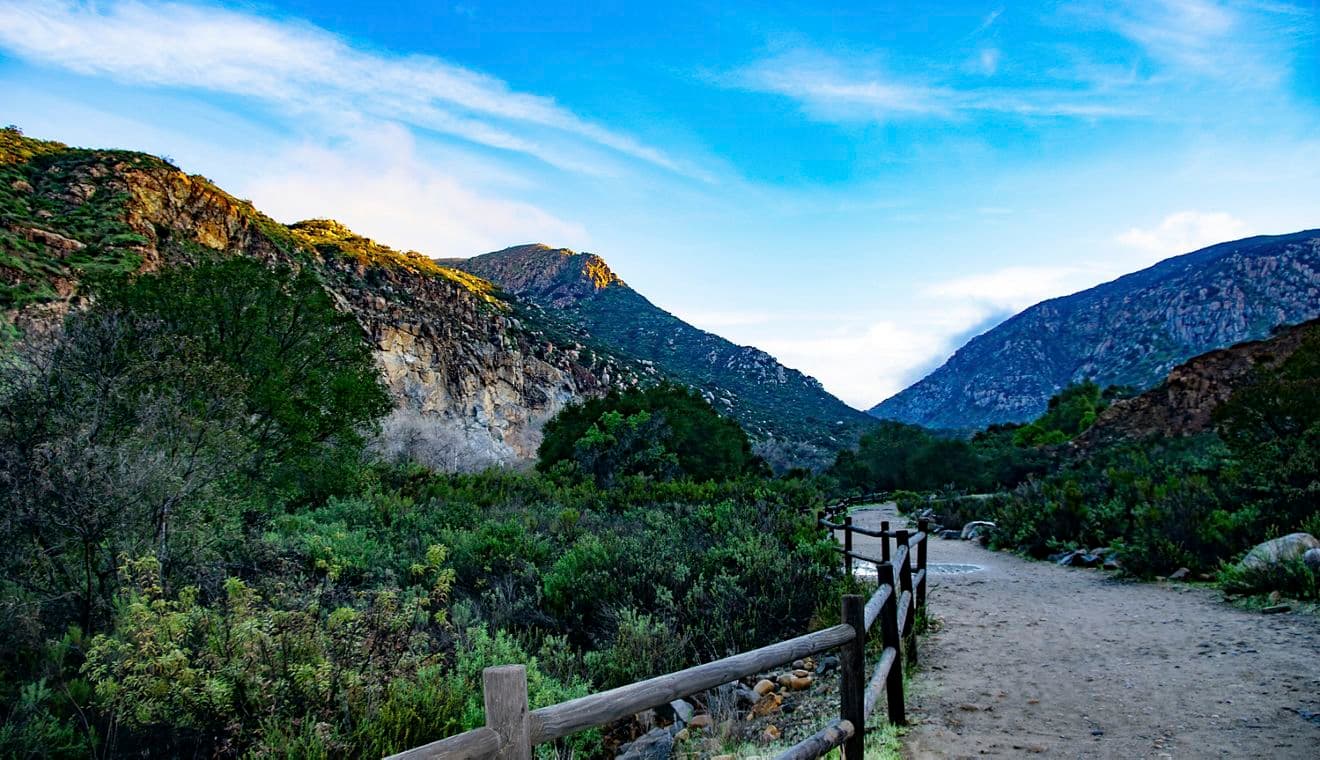 This trail is a kid-friendly trail in Mission Trails Regional Park