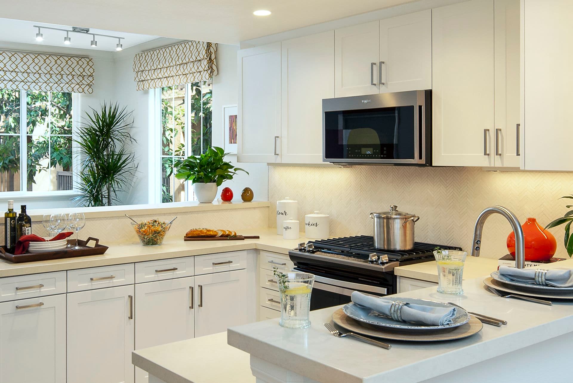 View of kitchen at Torrey Ridge Apartment Homes in Carmel Valley, CA.