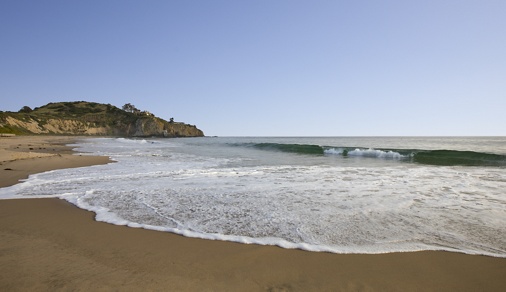 Exterior daytime view of ocean at Crystal Cove State Park in Newport Coast, CA.