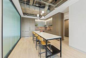 300 North La Salle, Suite 2400