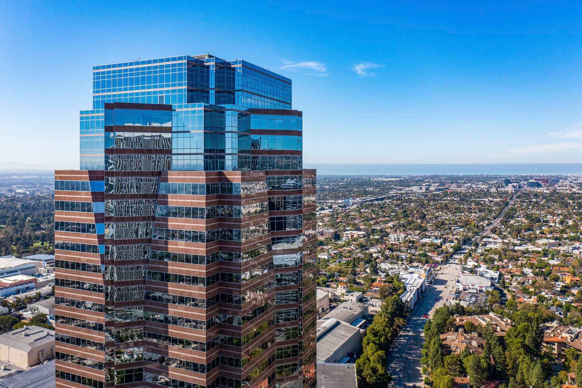 Aerial view of the 2121 Avenue of the Stars office building in Los Angeles, CA.