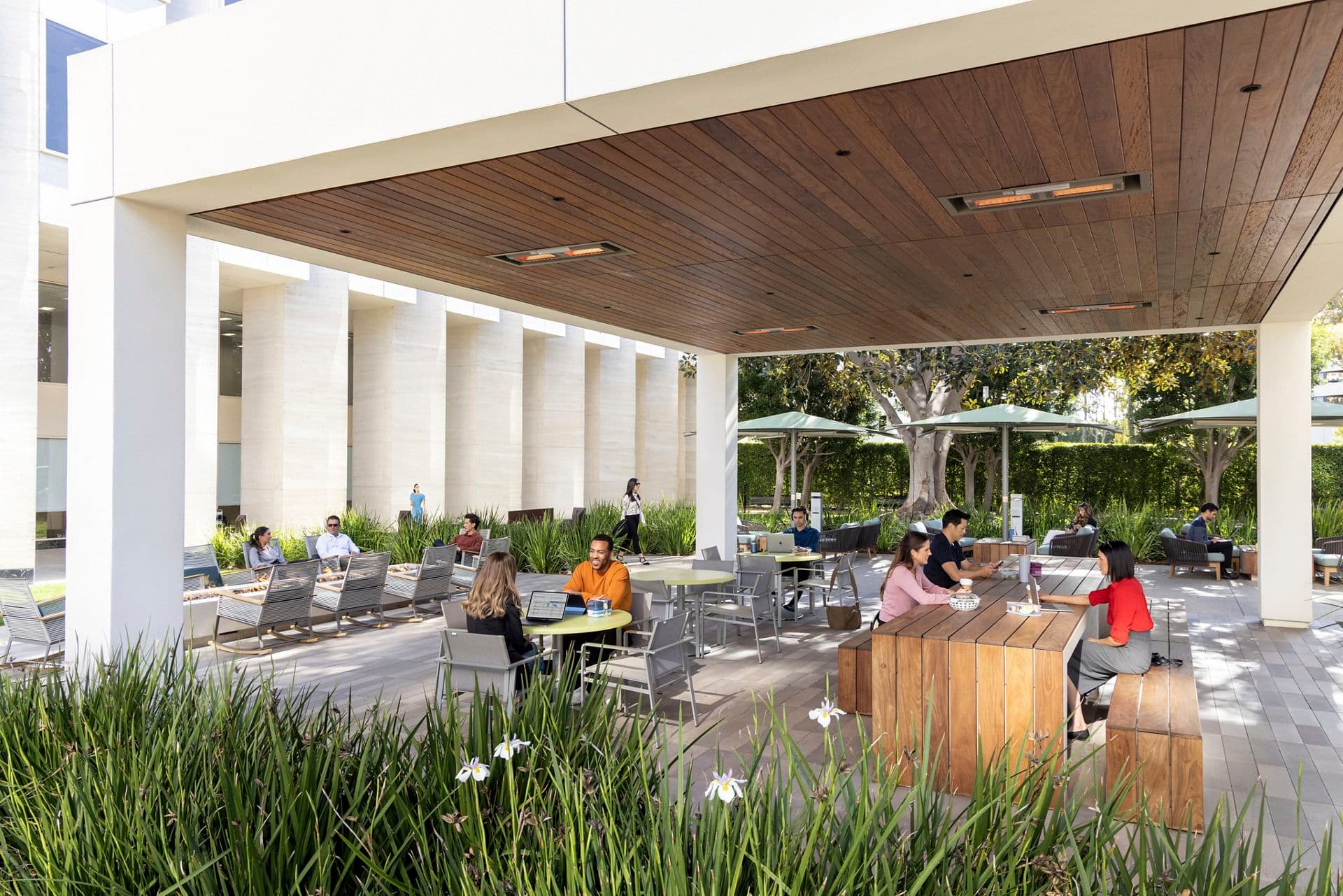 Exterior view of The Commons at 3 Park Plaza at Jamboree Center in Irvine, CA.