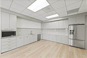 Interior photography of 4 Park Plaza, suite 1450 in Irvine, CA.