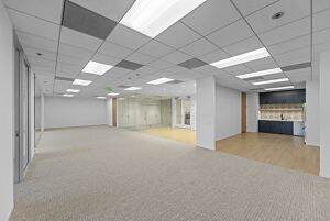 Interior photography of flex suite 300 at 100 Spectrum Center Drive in Irvine, CA