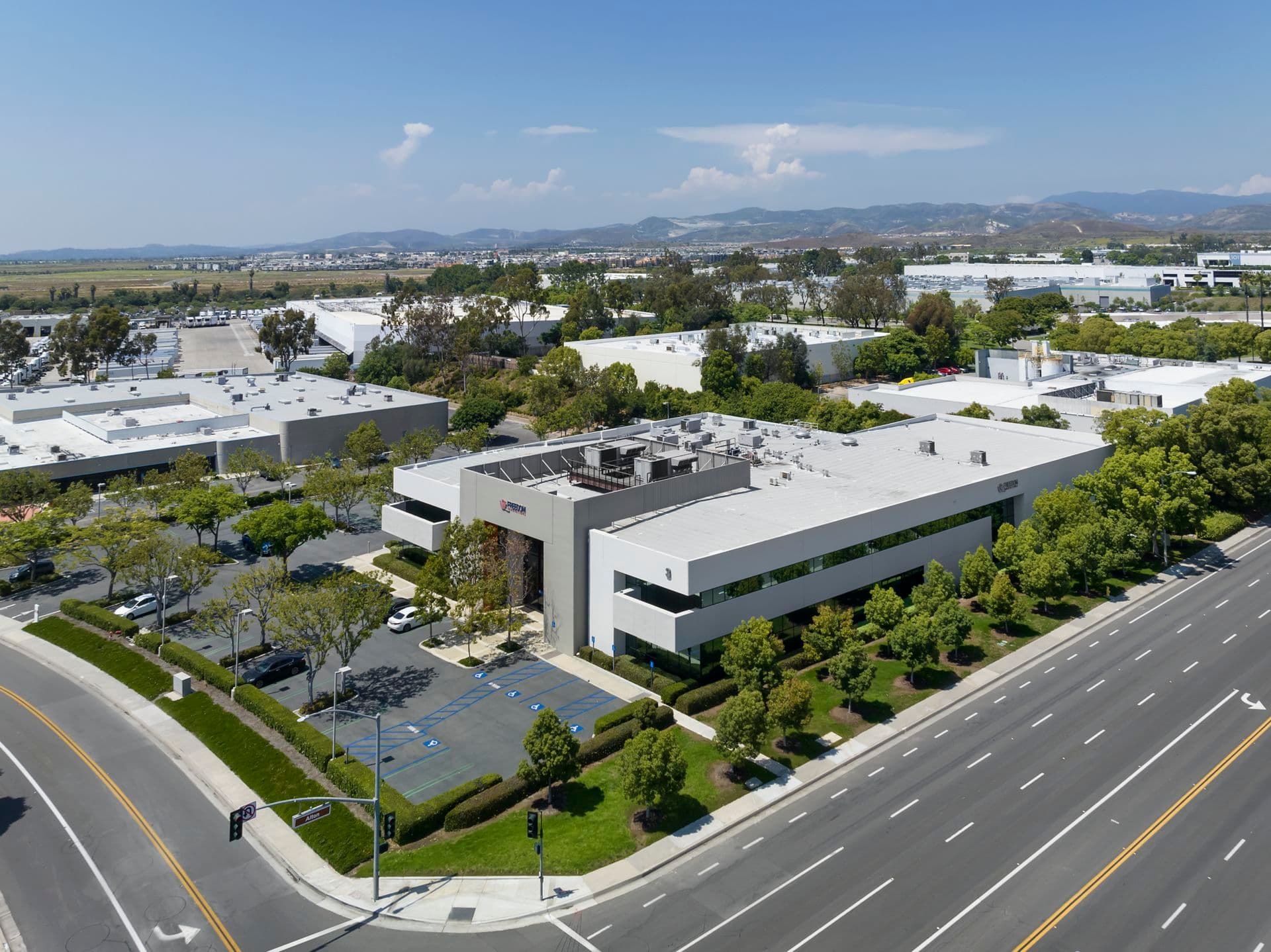 Exterior photography of the 3 Morgan Mid-Tech building in Irivne, California