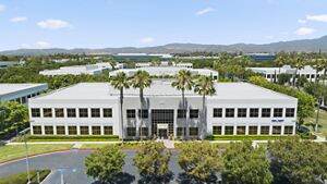 Exterior view of the 6531 Irvine Center Drive office building at Discovery Park in Irvine, CA.