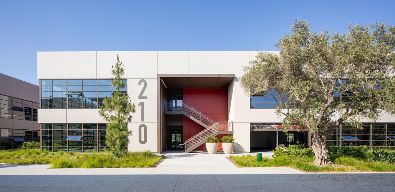 Exterior photography of 210 Progress at Innovation Office Park