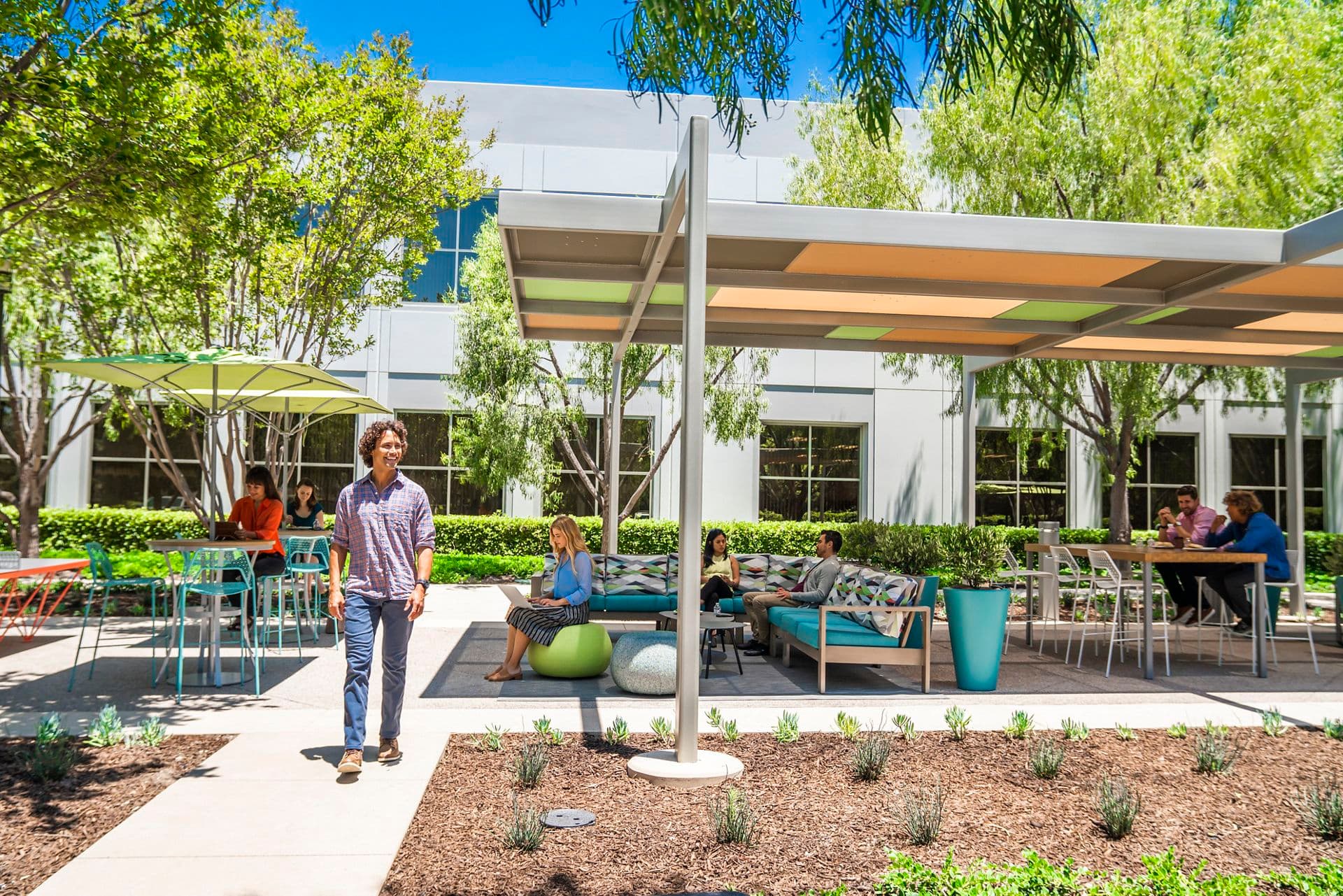 Lifestyle photography of The Commons at Oak Creek Business Center - 6400 Oak Canyon in Irvine, CA