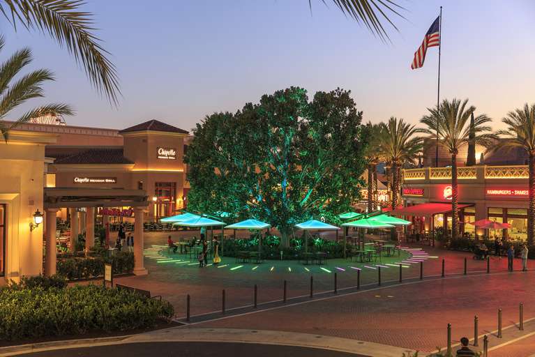 Discovery Park Irvine Company Office Space Photography Of Retail Options At Irvine Spectrum Center In Ca