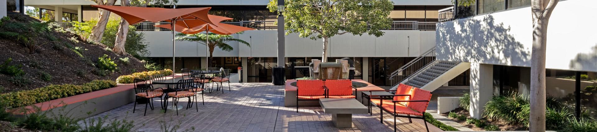 Outdoor Workspace - Gateway Plaza - 110-170 Newport Center Drive  Newport Beach, CA 92660