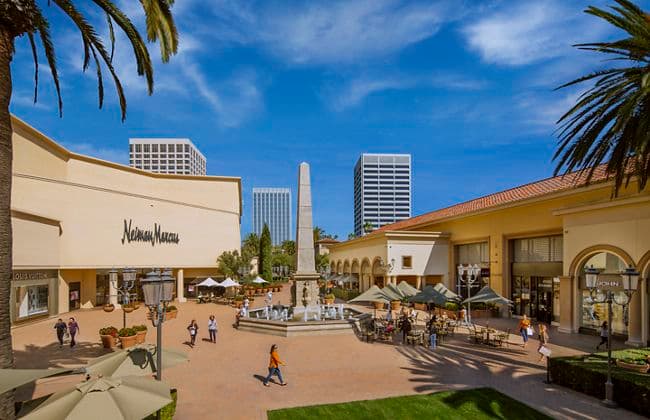 Aerial view of the Neiman Marcus-Bloomingdale's courtyard at Fashion Island in Newport Beach, CA.