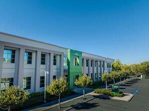 Exterior photography of 400 N McCarthy Blvd in Milpitas, CA.