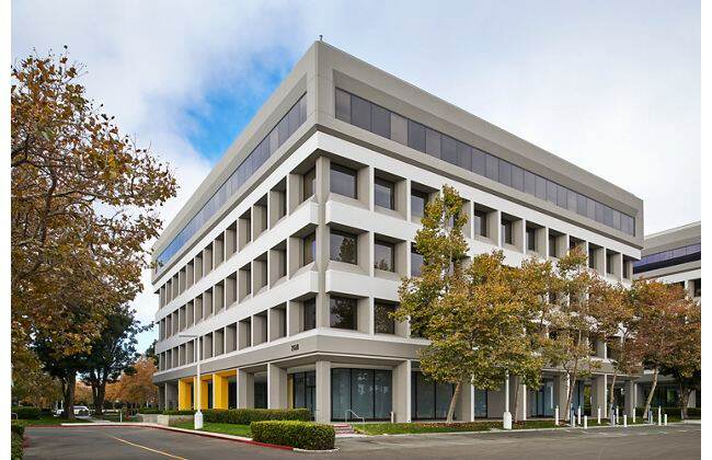 Building photography of 2550 N First Street - Silicon Valley Center in San Jose, CA