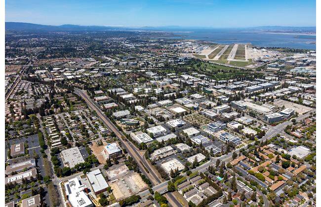 Aerial photography of the Sunnyvale submarket in Northern California, Silicon Valley